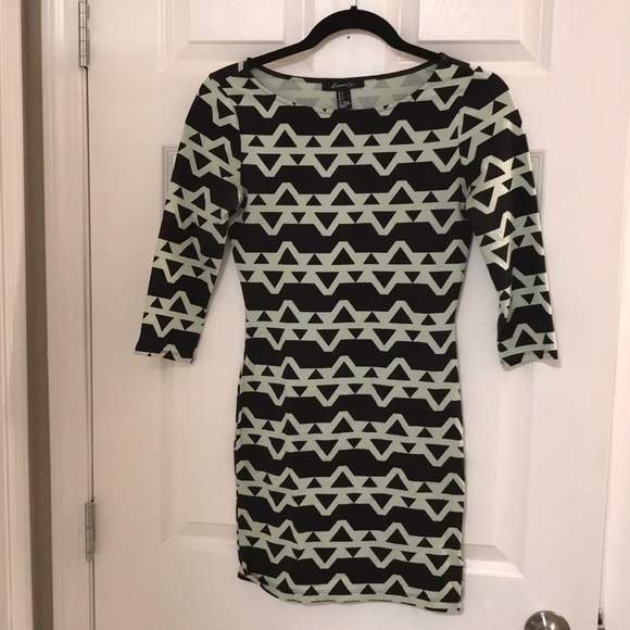 Fitted dress - Picture 1 of 3